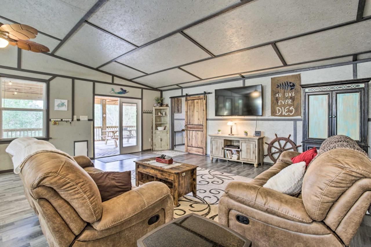 Waterfront Bay St Louis Beach House With Deck! Bay St. Louis Екстериор снимка